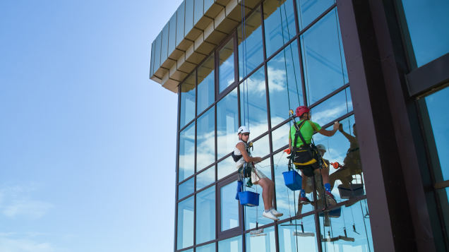 Facade & Glass Cleaning